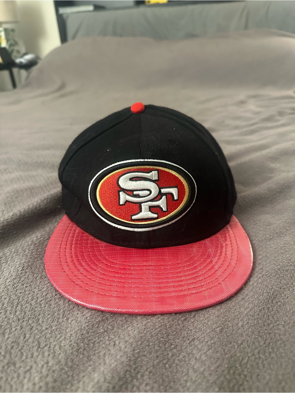 Mitchell & Ness Black and Red SF Logo Snapback